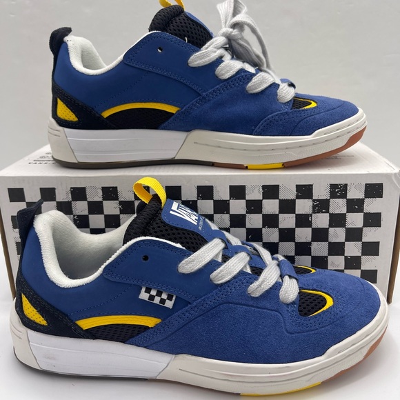 Vans Shoes - Vans WMNS Skate Mixxa
Navy/Grey
VN000CUYY27 Sneakers